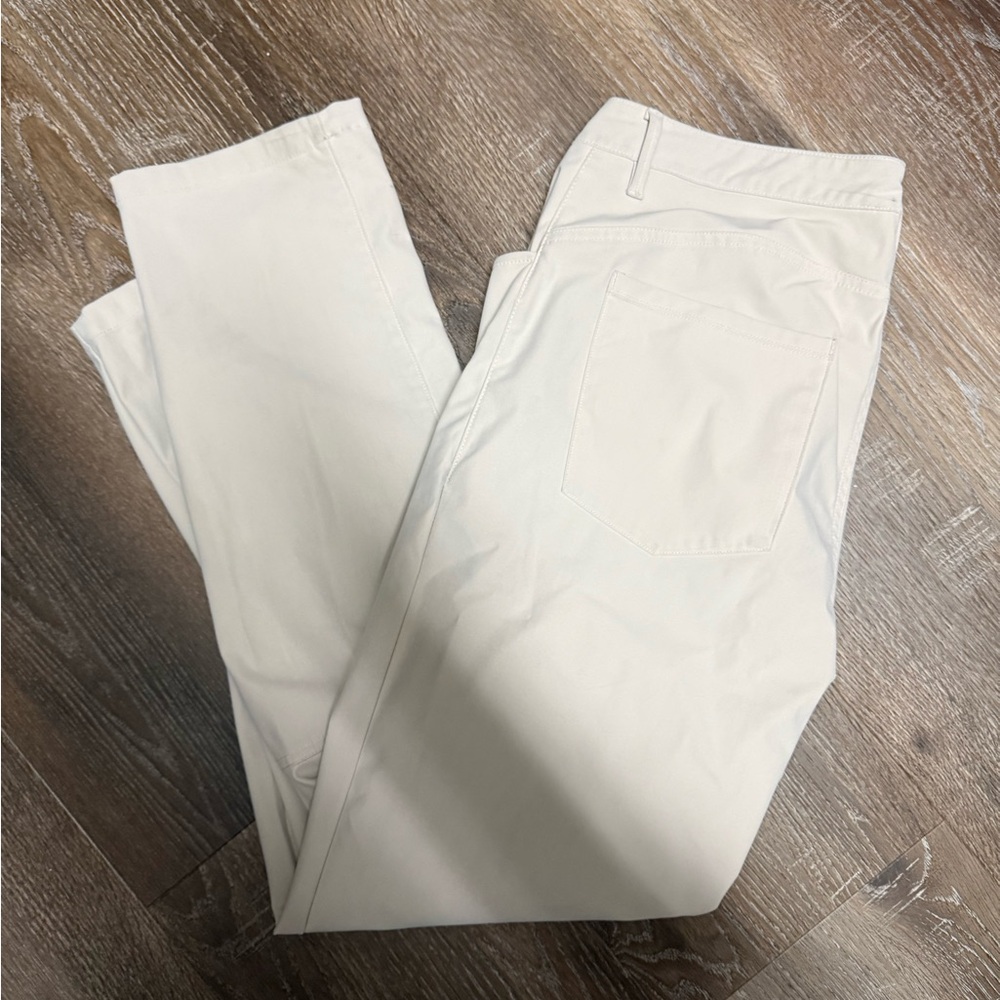 Men’s All in Motion Cream Pants